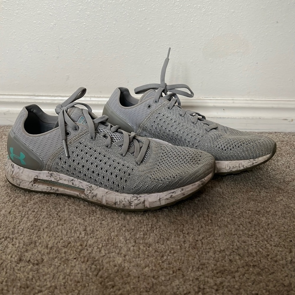 Under Armour HOVR Sneakers
